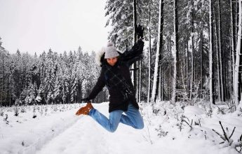 Claire_jumping Claire_jumping